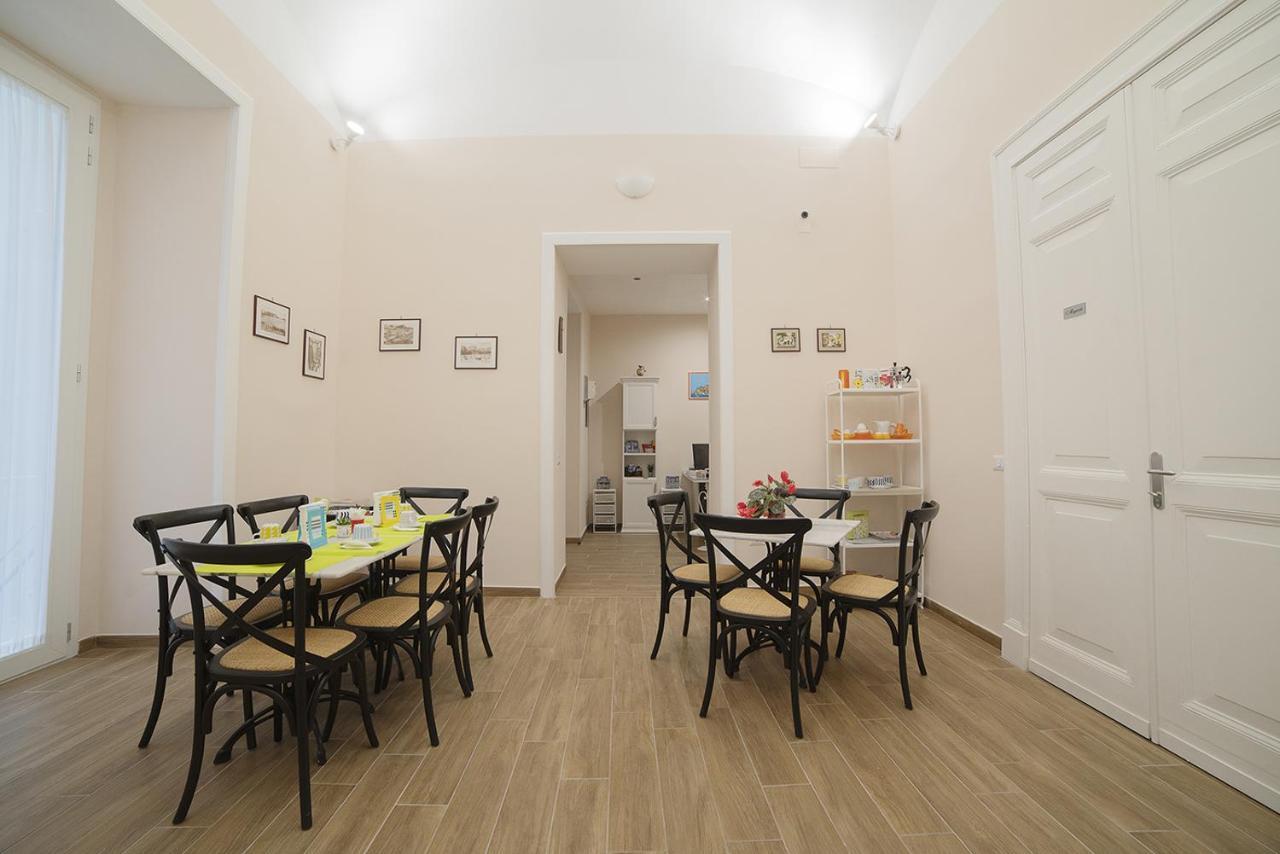 B&B Galleria Principe Di Napoli Eksteriør bilde